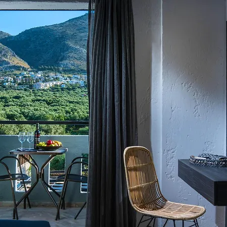 Indigo Ξενοδοχείο 4*